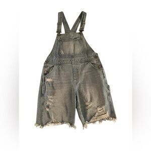 KANCAN DESTRUCTED OVERALL SHORTS